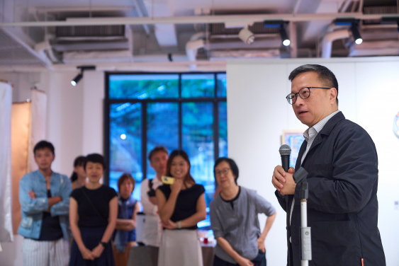 香港大學公民社會與治理研究中心總監林維峯教授於「以藝術說傳統智慧」成果展覽開幕禮上致辭。